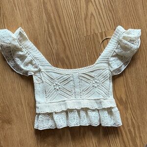 Zara crop crochet style top in cream size small